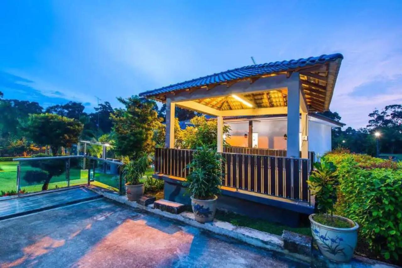 Capital O 90088 Mbp Leisure Resort Batu Pahat Exteriér fotografie