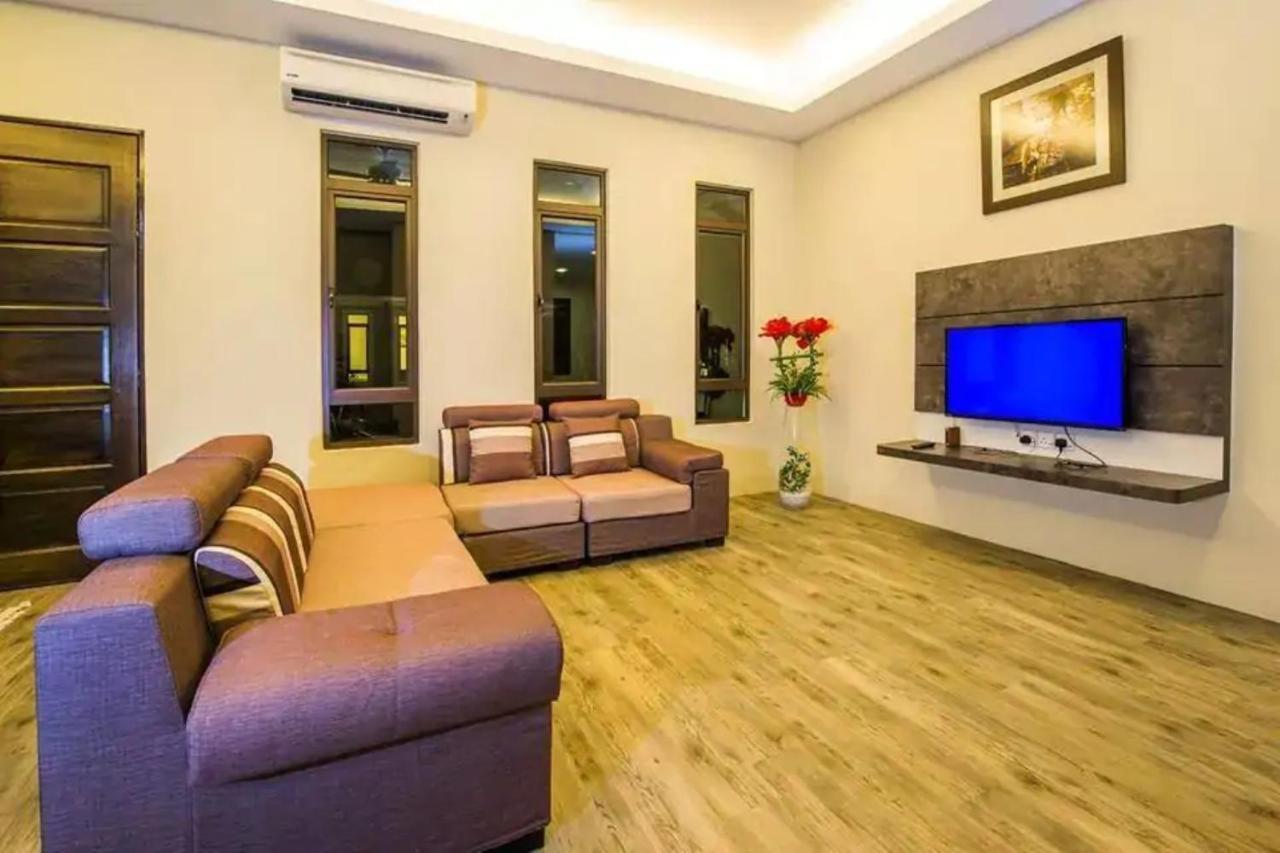 Capital O 90088 Mbp Leisure Resort Batu Pahat Exteriér fotografie